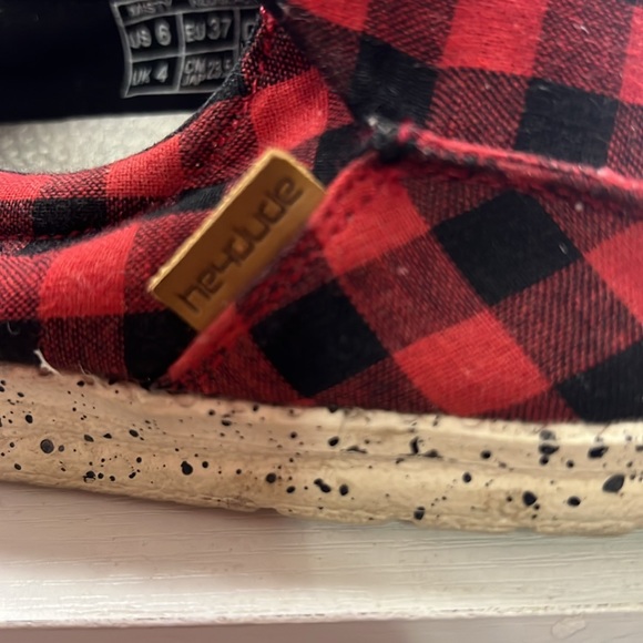 Heydudes - Picture 4 of 4